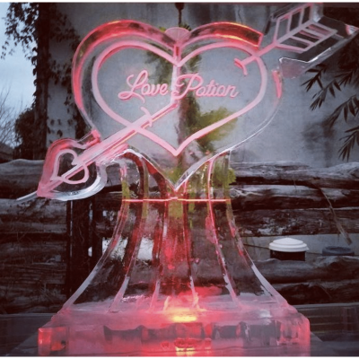 Valentine’s-Day-Décor-ice-sculptures-wedding-ice-sculptures-full-spectrum-ice-sculptures-www.fullspectrumice.com- 2024-01-04 at 10.37.53 AM