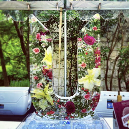 Valentine’s-Day-Ice-Sculptures-full-spectrum-Ice-Sculptures-texas-Ice-Sculptures-missouri-Ice-Sculptures-www.fullspectrumice.com- 2025-01-23 at 2.43.20 PM