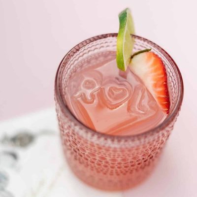 unique-ice-sculptures-engraved-cubes-full-spectrum-ice-sculptures-www.fullspectrumice.com-6